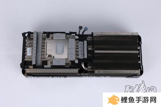支持DLSS4，从“新”出发