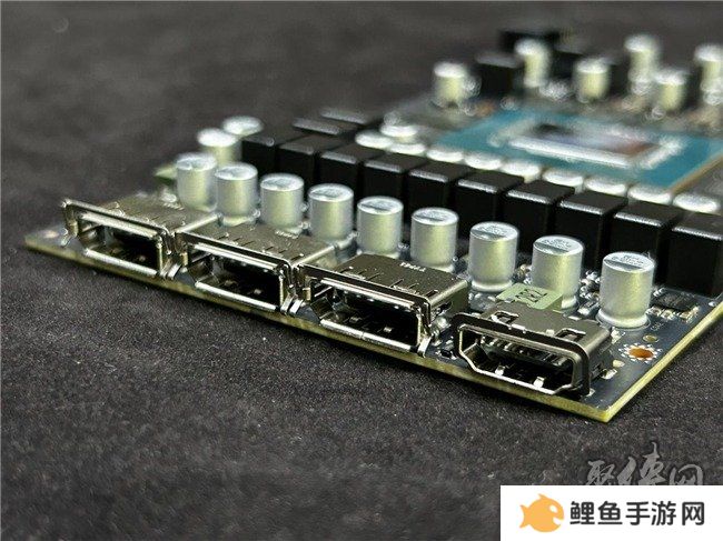 DLSS 4用实力告诉你！耕升 GeForce RTX 5070 Ti 追风不再是4K入门选择