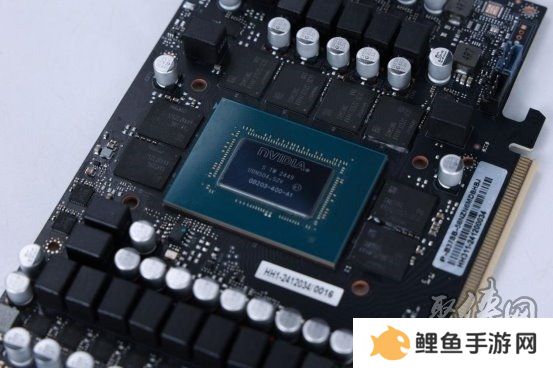 支持DLSS4，从“新”出发