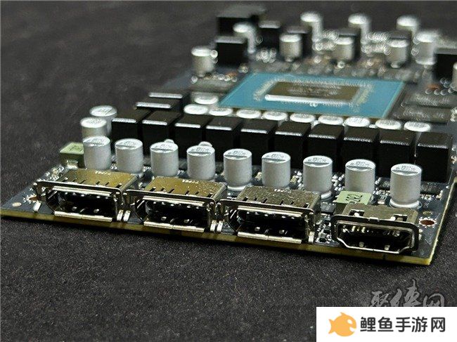炫酷来袭，耕升 GeForce RTX 5070 Ti 炫光·超 OC带来超高性能