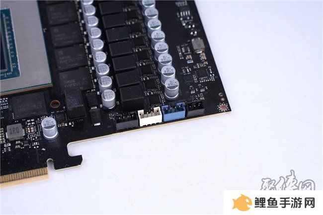 更快更强更AI，影驰GeForce RTX 5090 D 大将评测