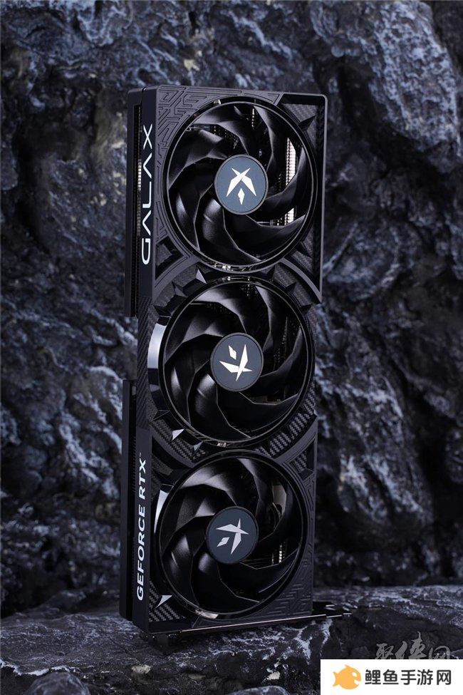 速速拿下这款新卡，影驰RTX 5070 FIRE评测
