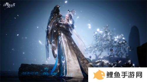 穿上的不是套装，而是全球领先的时装突破！《以闪亮之名》二周年版本盘点